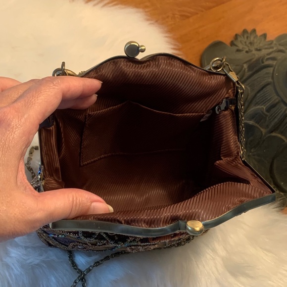 VINTAGE Floral Beaded Bronze Small Purse - Picture 5 of 8